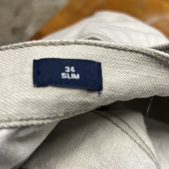 Gap Gray Jean Shorts - Picture 3 of 6